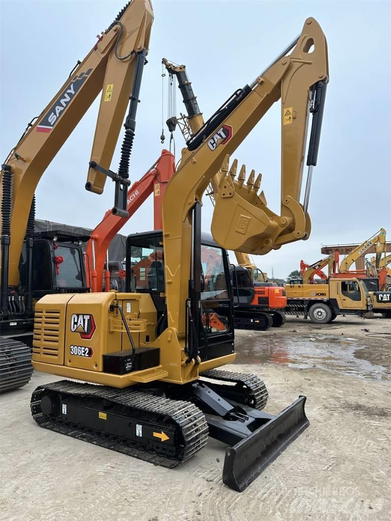 CAT 306 大型油圧ショベル12t以上（パワーショベル・ユンボ）