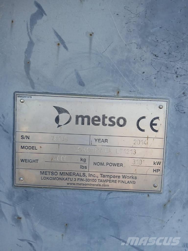 Metso 1213 自走式クラッシャー