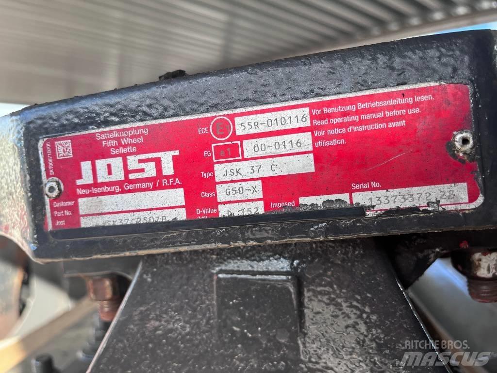 Jost JSK 37C G152-X シャーシ及びサスペンション