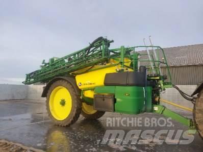 John Deere M952 牽引型スプレイヤー
