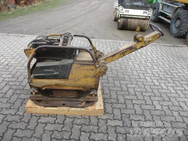 Ammann DVH 5010 プレートコンパクター