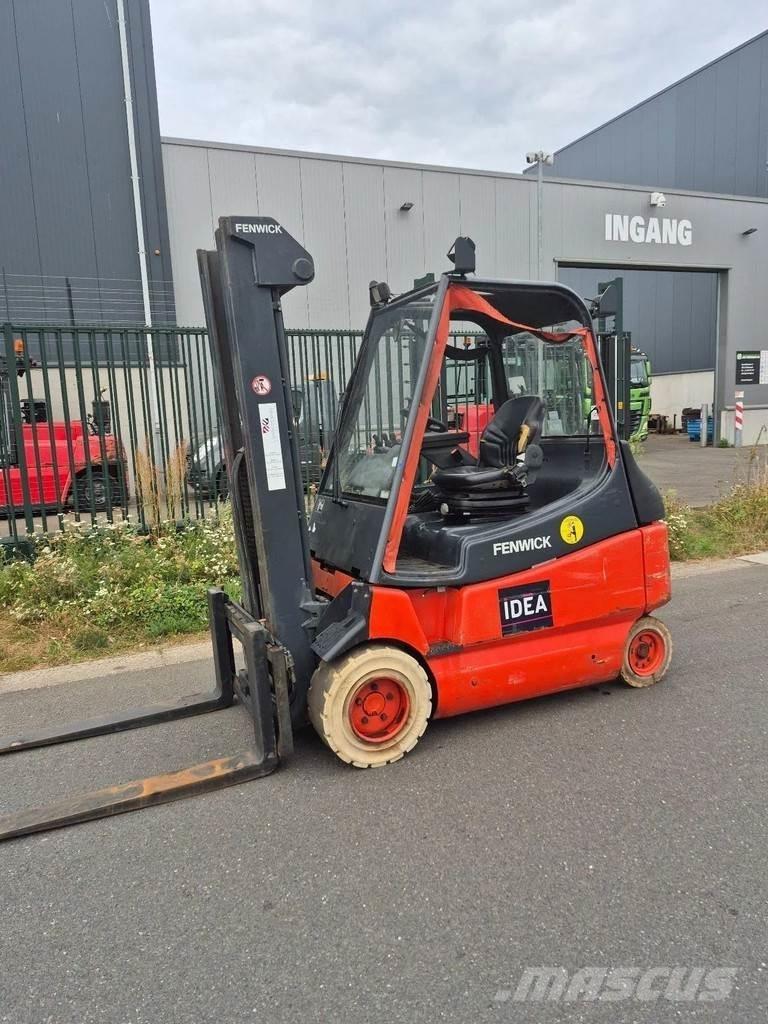 Linde e30/600-02 バッテリーフォークリフト