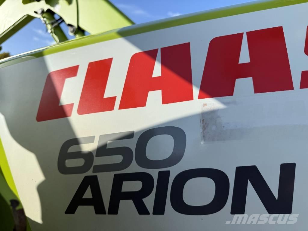 CLAAS Arion 650 トラクター