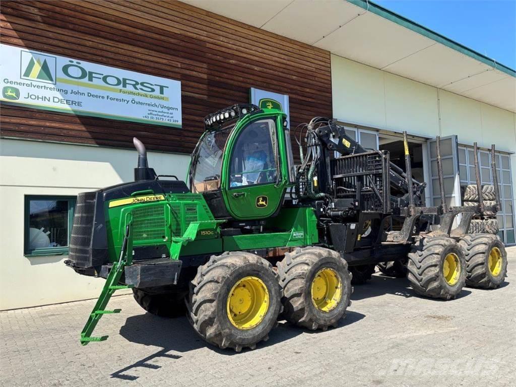 John Deere 1510 G フォワーダー