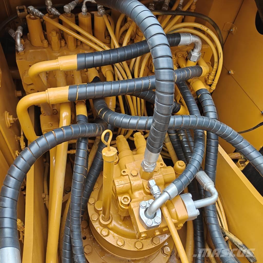 CAT 320D2 大型油圧ショベル12t以上（パワーショベル・ユンボ）