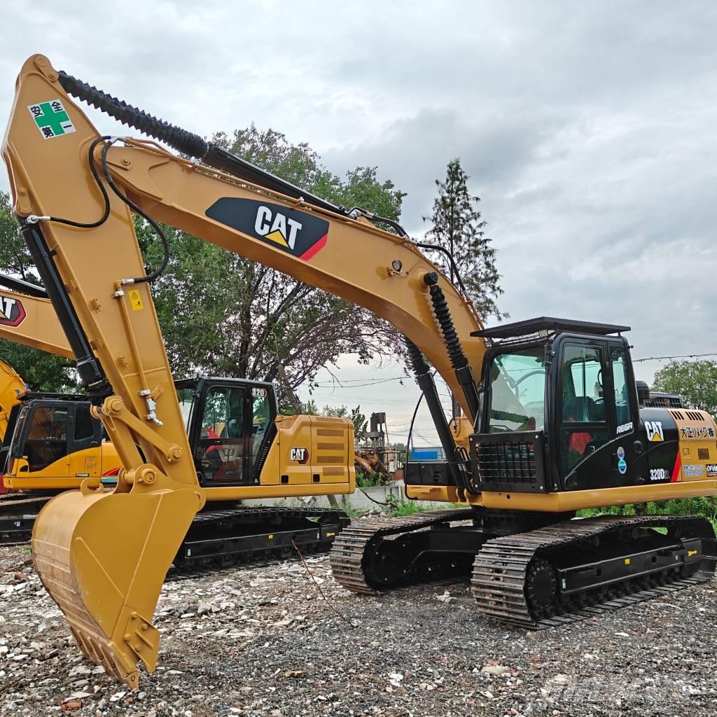 CAT 320D2 大型油圧ショベル12t以上（パワーショベル・ユンボ）