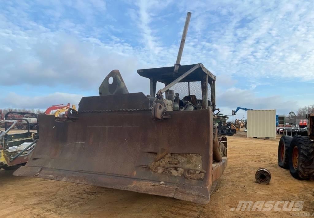 CAT D 7 E ブルドーザー