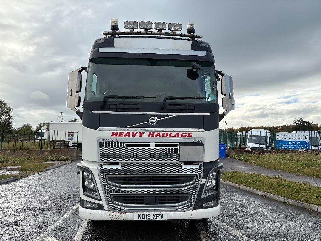 Volvo FH 16 650 中古トラクターヘッド | トレーラーヘッド