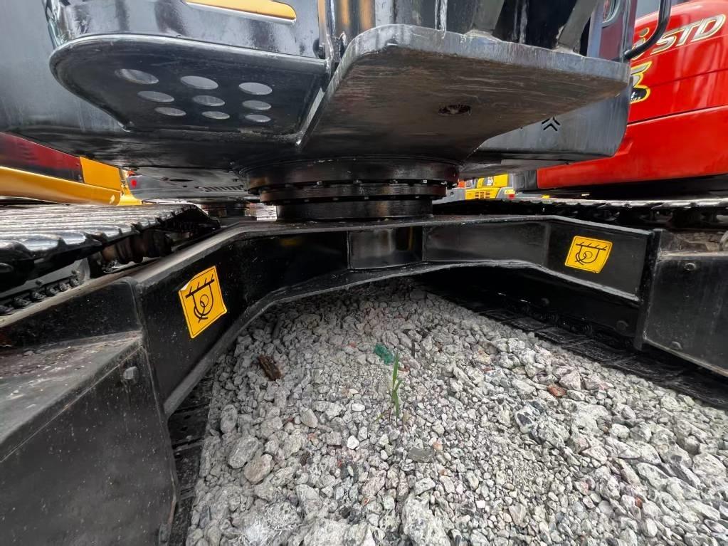 Sany SY 55 C 大型油圧ショベル12t以上（パワーショベル・ユンボ）