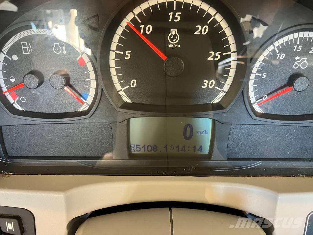 Valtra Valmet T 254 トラクター