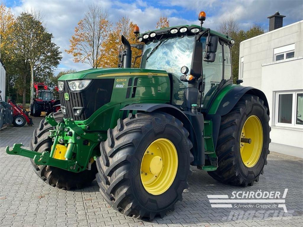 John Deere 6230 R トラクター