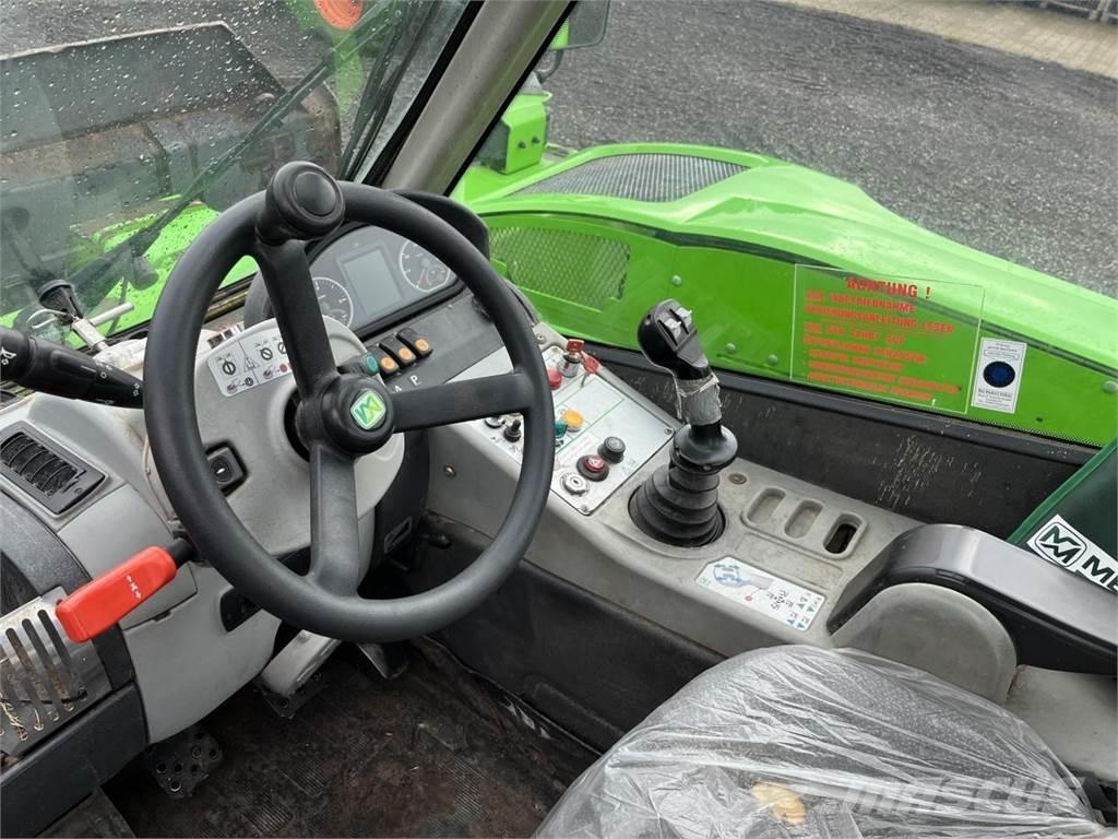 Merlo P34.7 Plus 農業用テレハンドラー