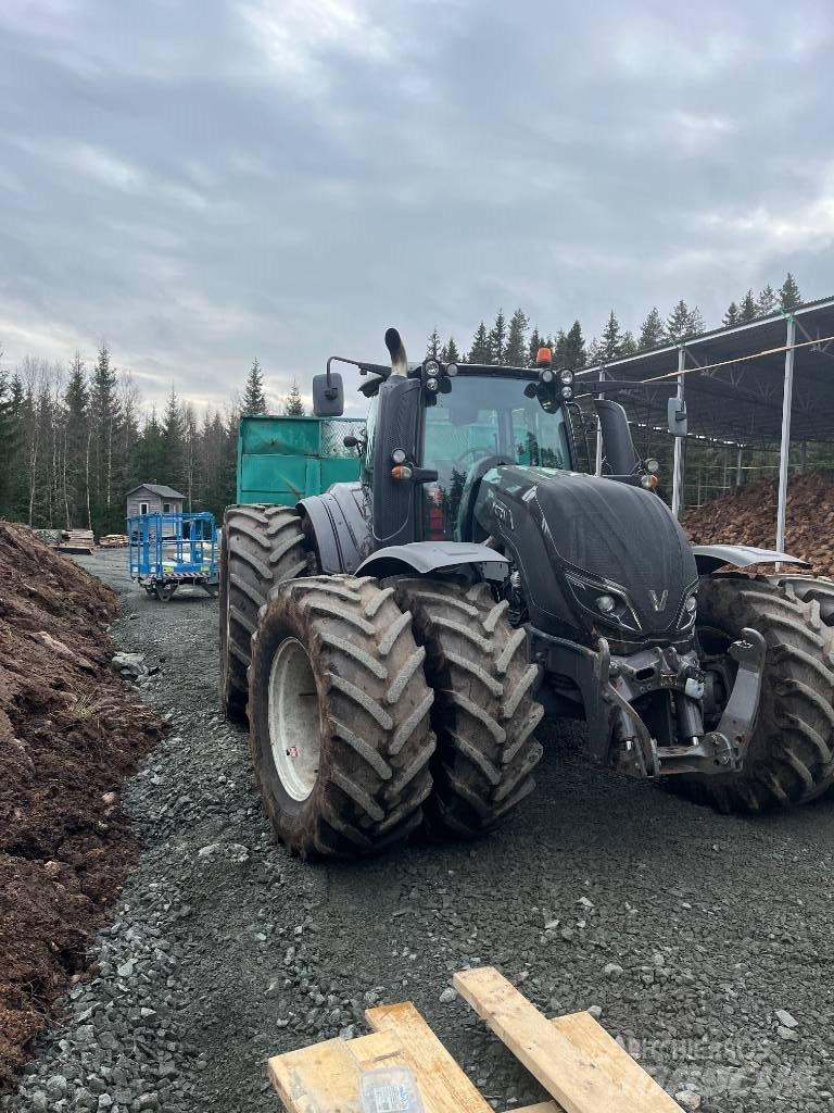 Valtra T 214 D トラクター