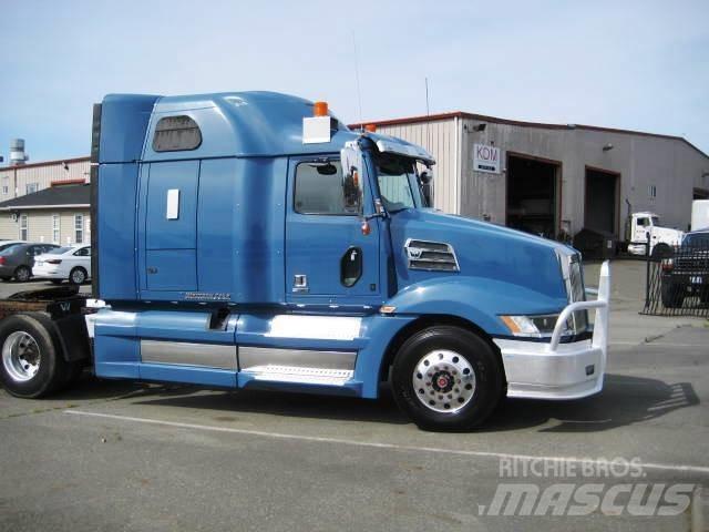 Western Star 5700 XE 中古トラクターヘッド | トレーラーヘッド