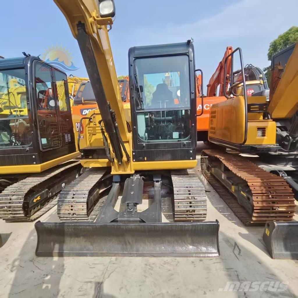 CAT 305.5E2 ミニ油圧ショベル 7t以下（ミニユンボ・ミニディガー）