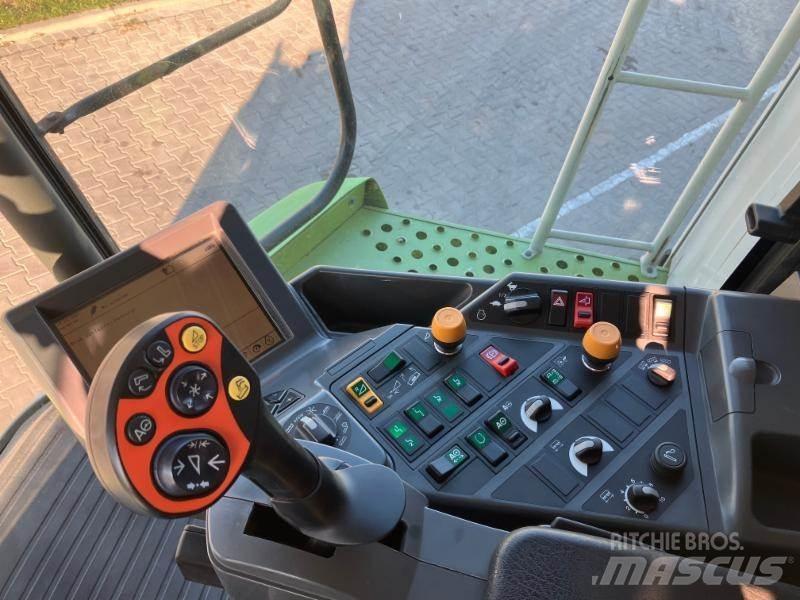 CLAAS LEXION 600 コンバイン