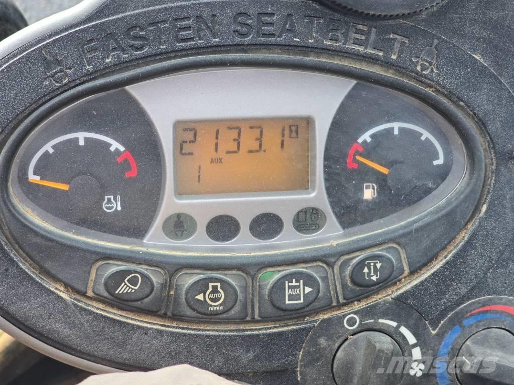 Bobcat E 35 ミニ油圧ショベル 7t以下（ミニユンボ・ミニディガー）