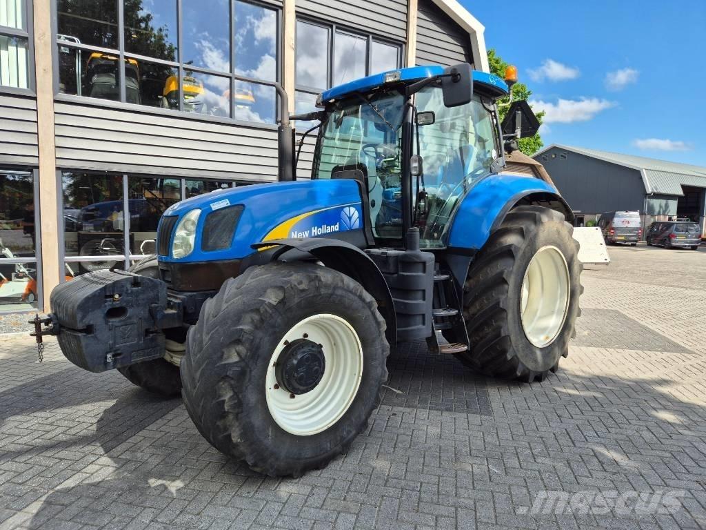 New Holland T 6080 トラクター