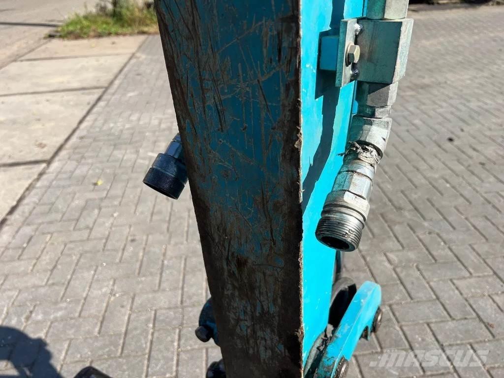 Airman AX30 U ミニ油圧ショベル 7t以下（ミニユンボ・ミニディガー）