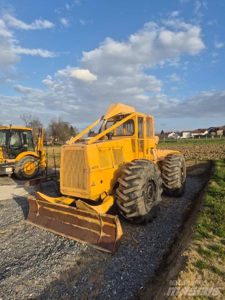 John Deere 667d 林業トラクター