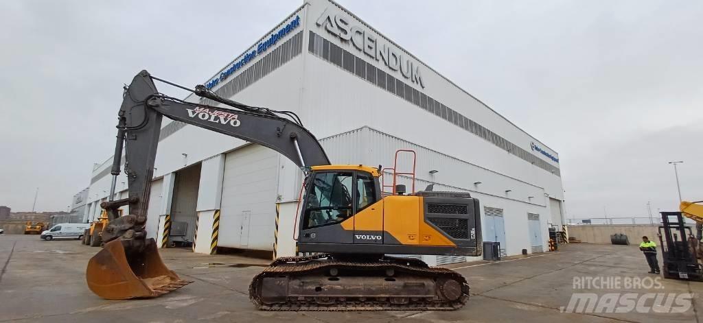 Volvo EC 250 ENL 大型油圧ショベル12t以上（パワーショベル・ユンボ）