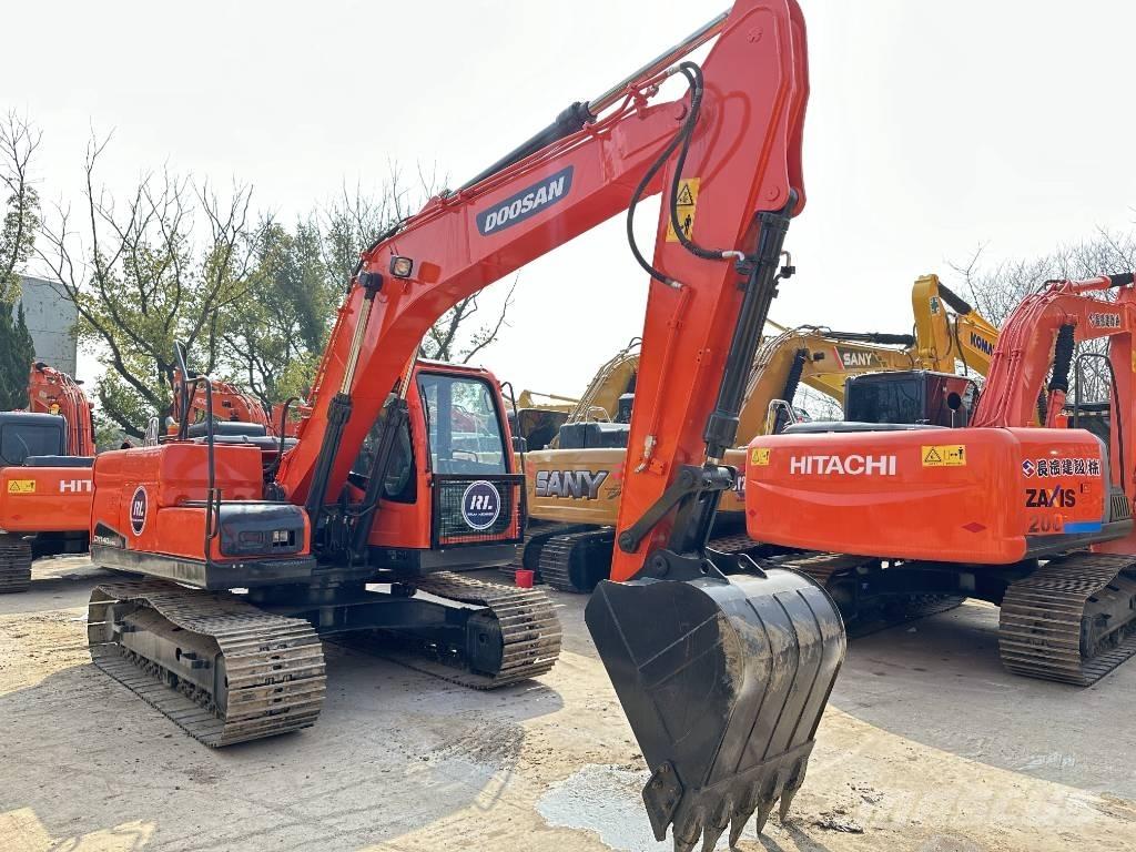 Doosan DX140LC-9C 大型油圧ショベル12t以上（パワーショベル・ユンボ）