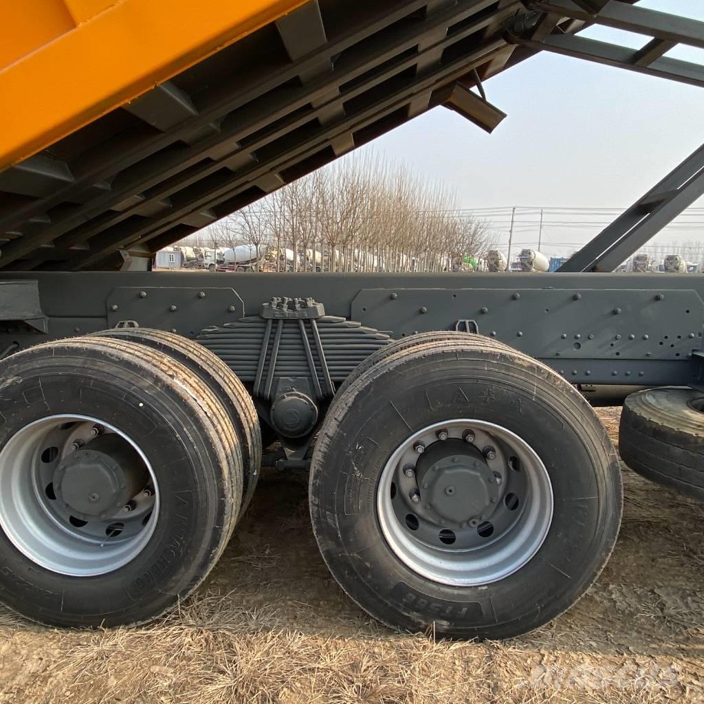 Howo 375 8x4 ダンプ