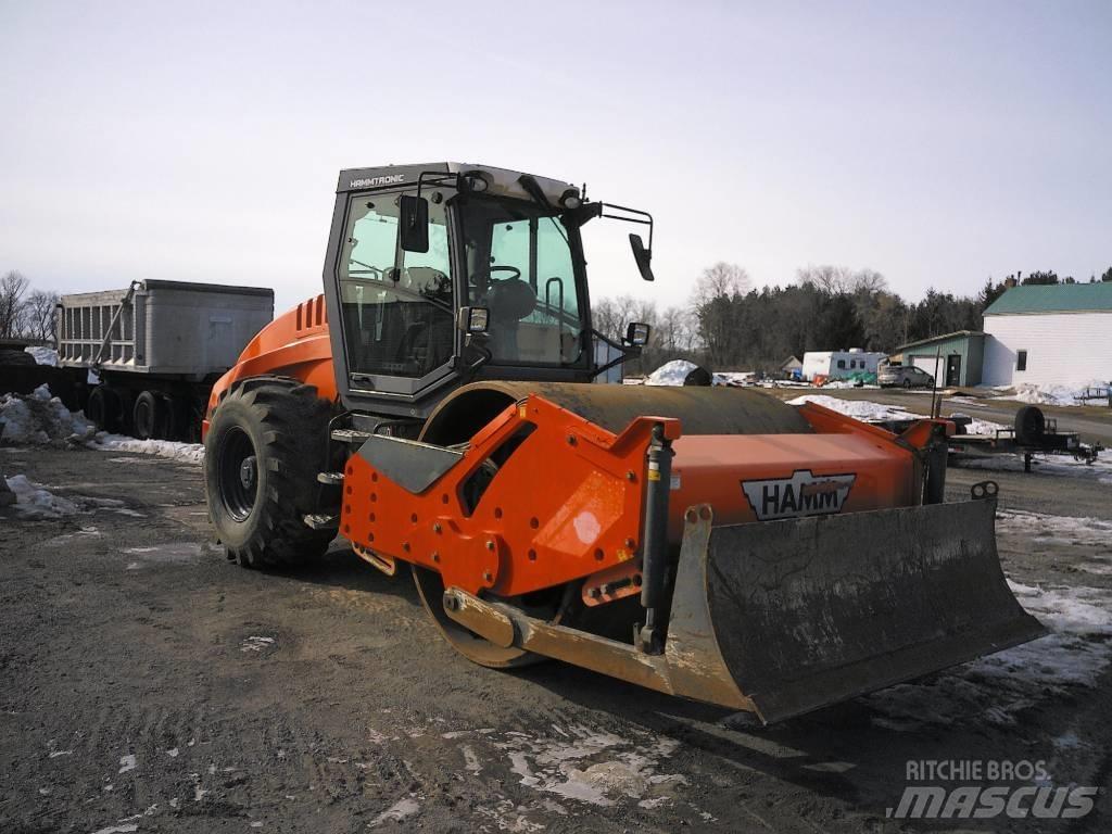 Hamm H 16 i コンバインドローラ