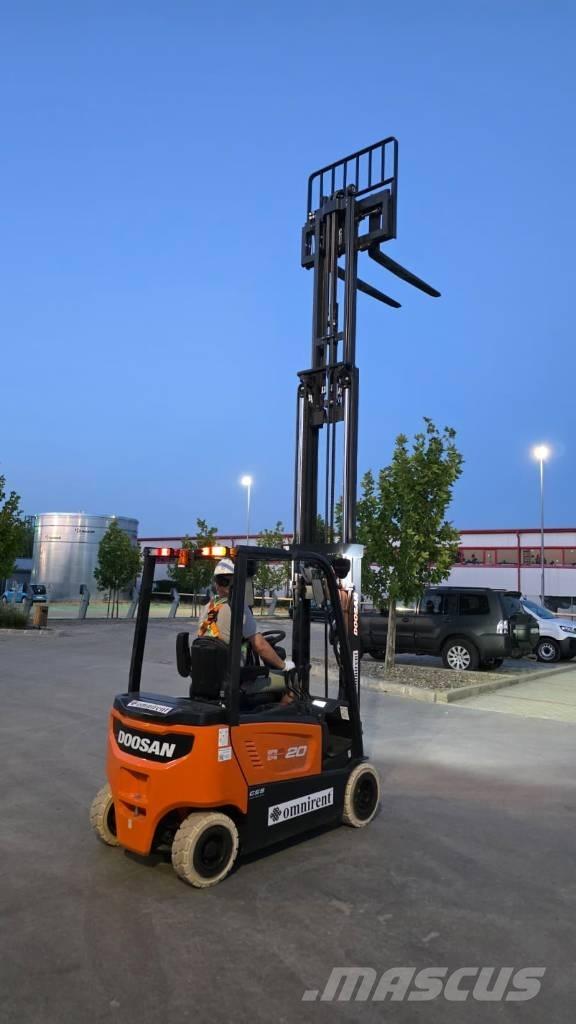 Doosan B 20 X-7 Plus バッテリーフォークリフト