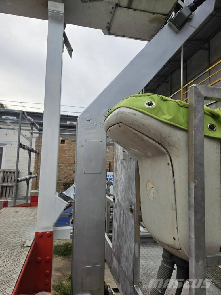 Bison TKA26 トラック高所作業車