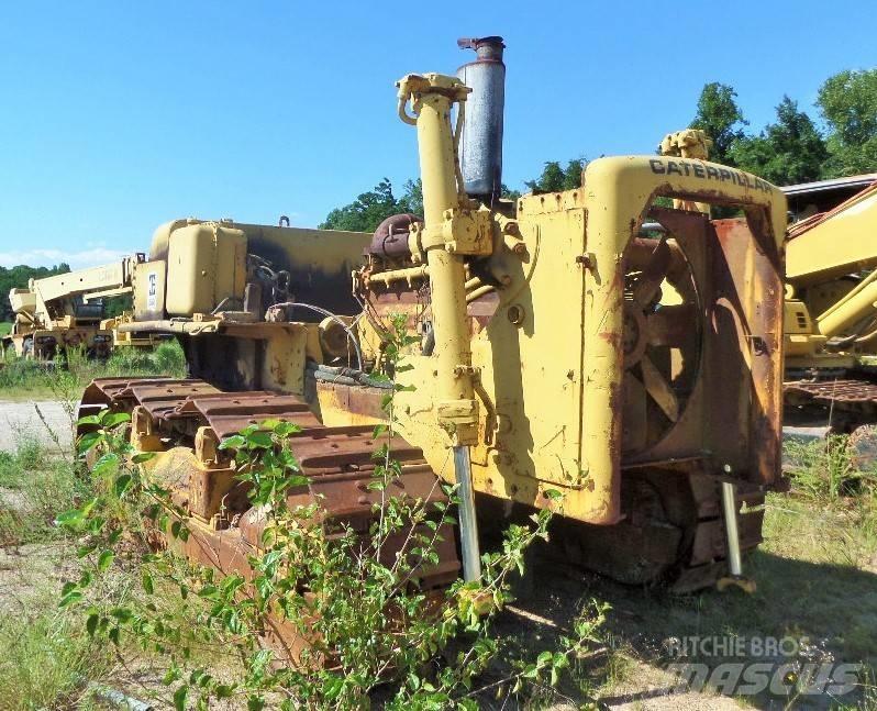 CAT D 8 K ブルドーザー