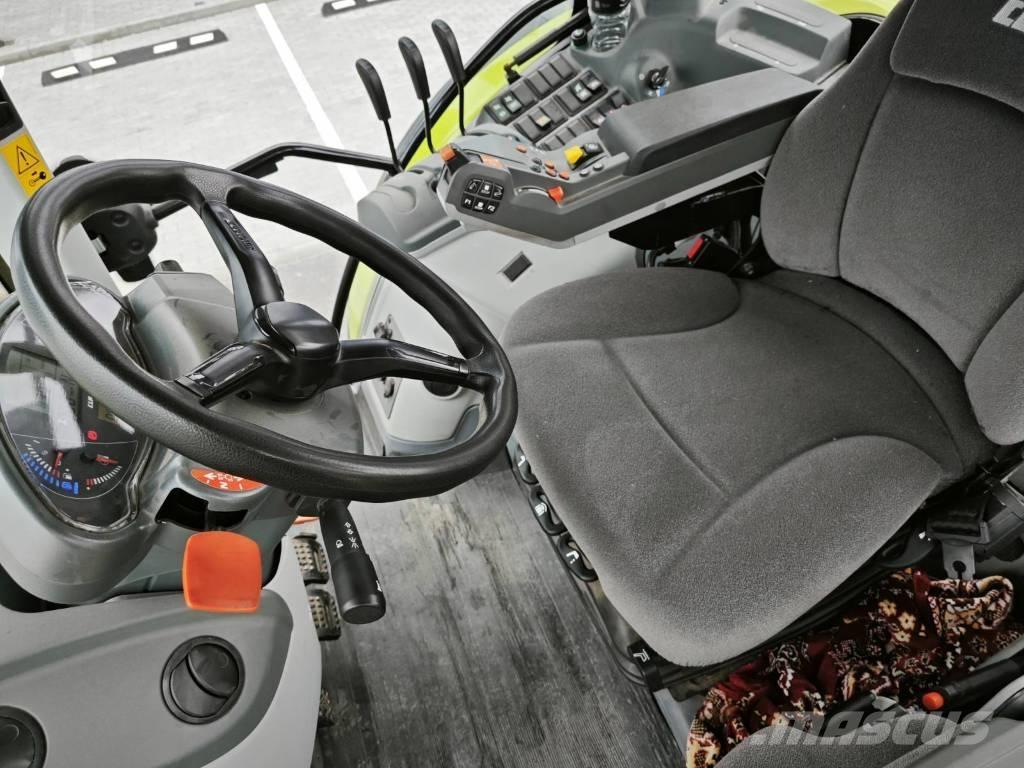 CLAAS Arion 650 トラクター