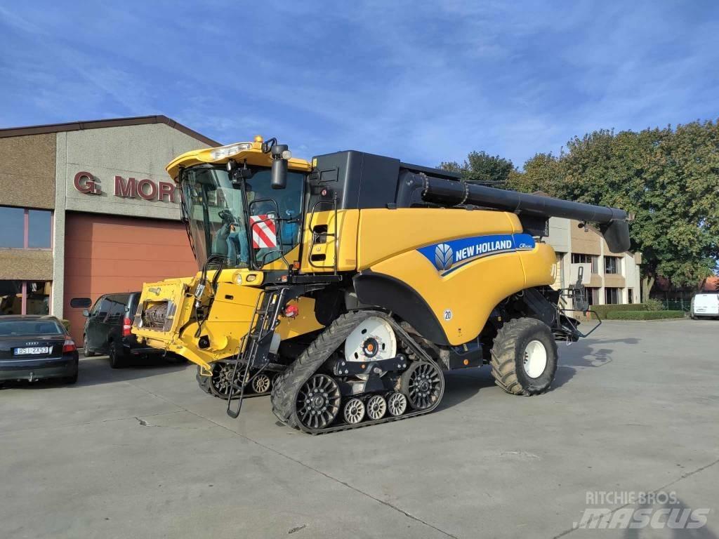 New Holland CR 9080 コンバイン