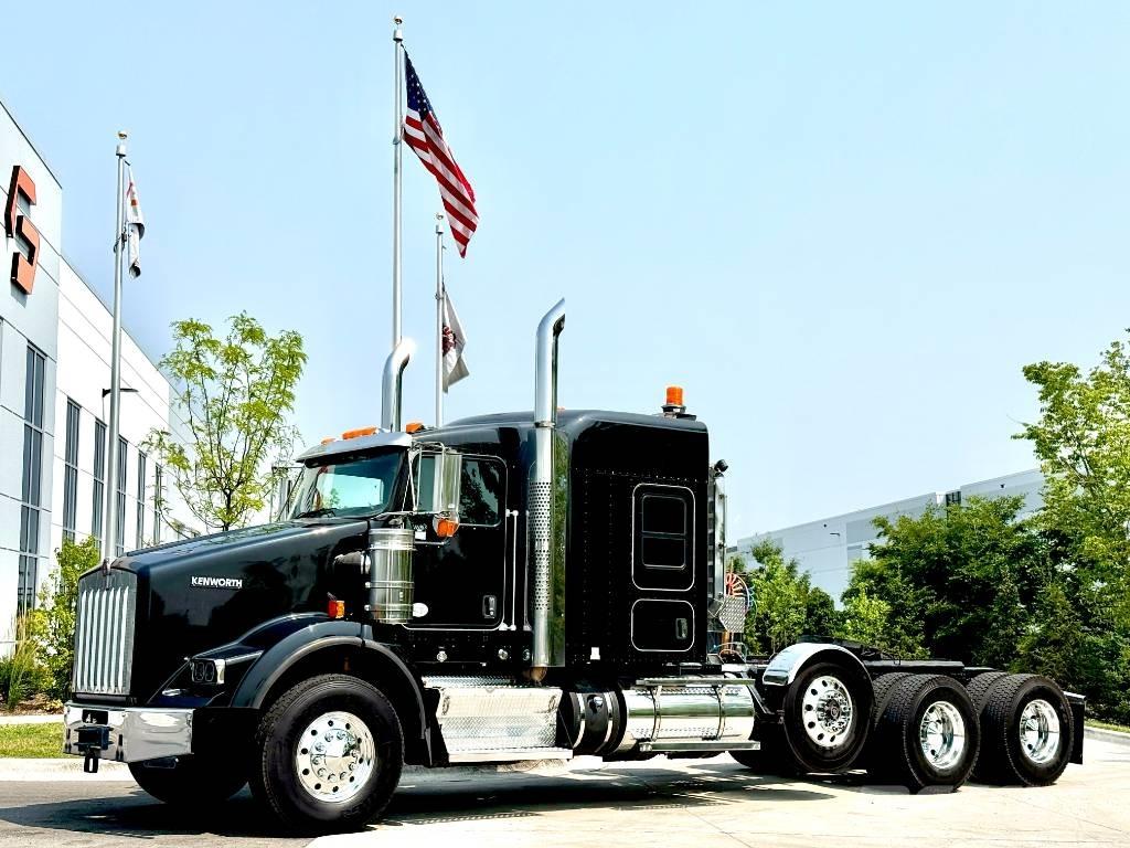 Kenworth T 800 中古トラクターヘッド | トレーラーヘッド