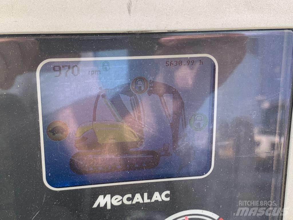 Mecalac 8 M CR 中型油圧ショベル 7ｔ-12ｔ（ユンボ・パワーショベル・バックホー）