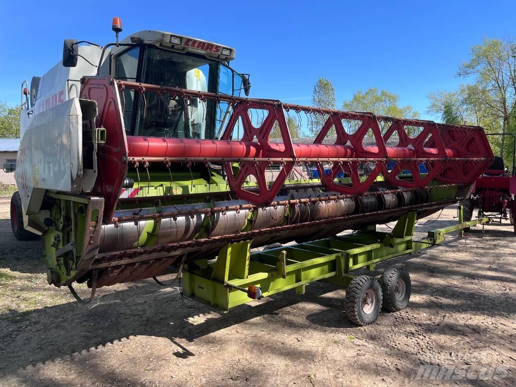 CLAAS Lexion 450 コンバイン