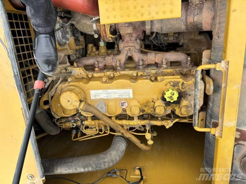 CAT CAT336 中型油圧ショベル 7ｔ-12ｔ（ユンボ・パワーショベル・バックホー）