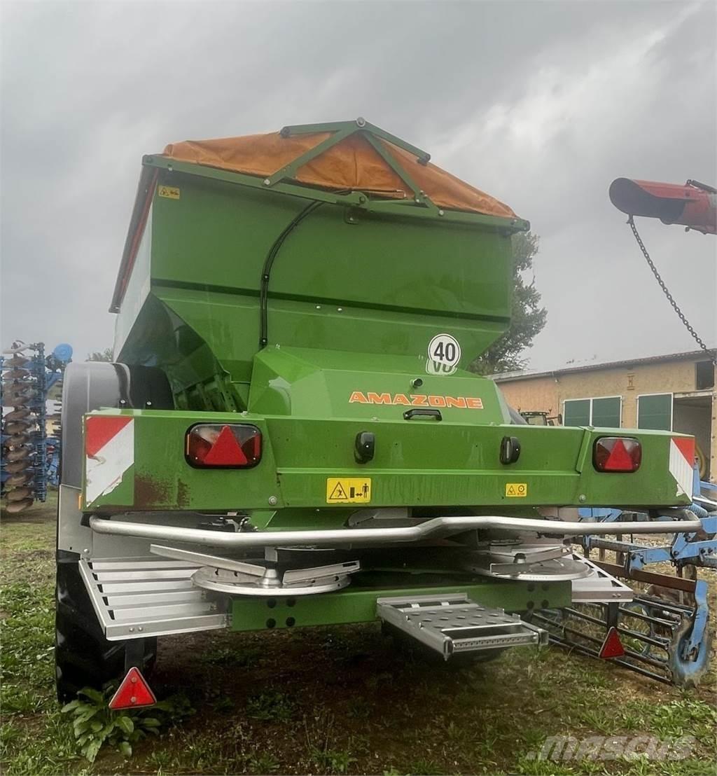 Amazone ZG-B 8200 ミネラル散布機