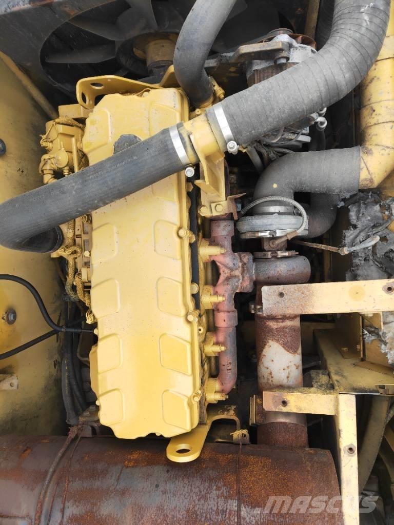 CAT 330C 大型油圧ショベル12t以上（パワーショベル・ユンボ）