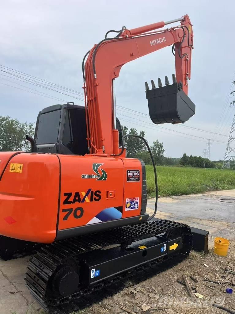 Hitachi ZX 70 中型油圧ショベル 7ｔ-12ｔ（ユンボ・パワーショベル・バックホー）