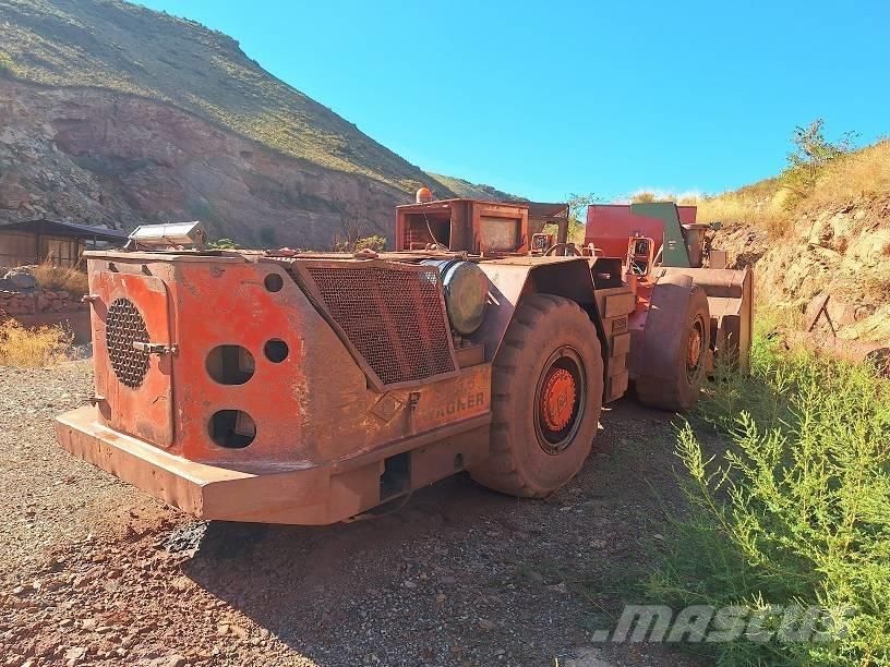 Wagner ST3.5 地下ローダー