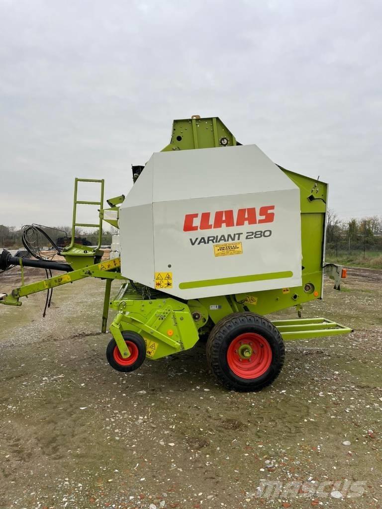 CLAAS Variant 280 ラウンドベーラー
