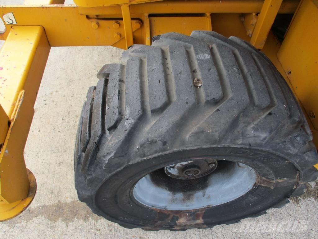 JLG 3394 RT (535) シザースリフト