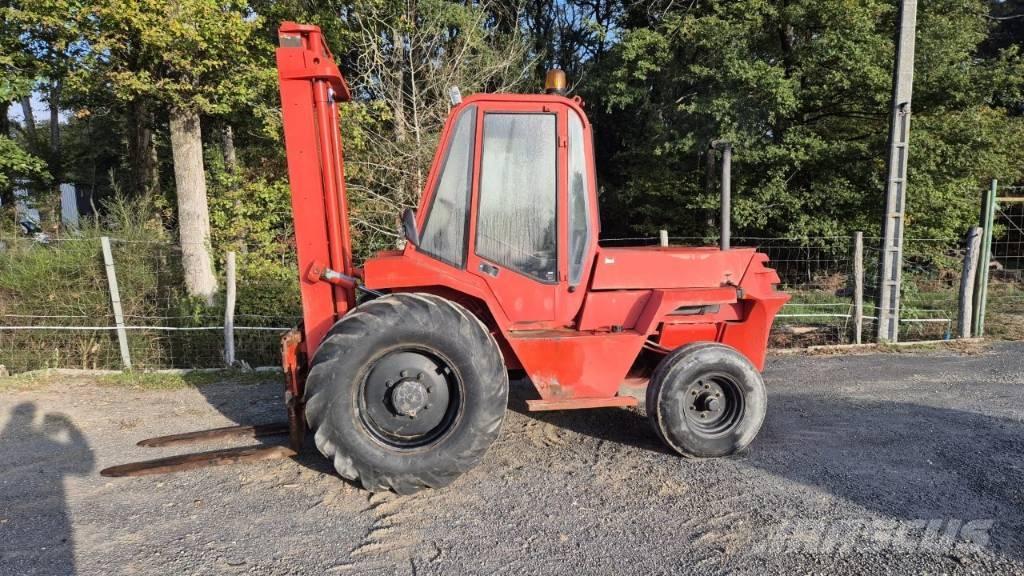 Manitou M 226 CP ディーゼル・軽油