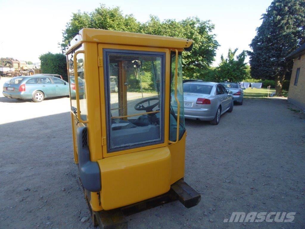 Volvo L 150 E キャビン及び内装