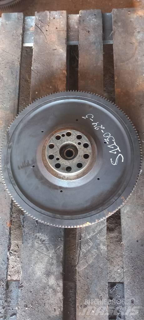 Scania R 440.   1805086 エンジン