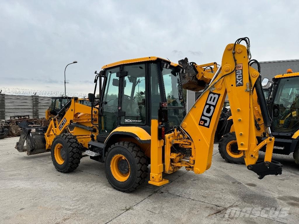 JCB 3 CX / compact バックホーローダー