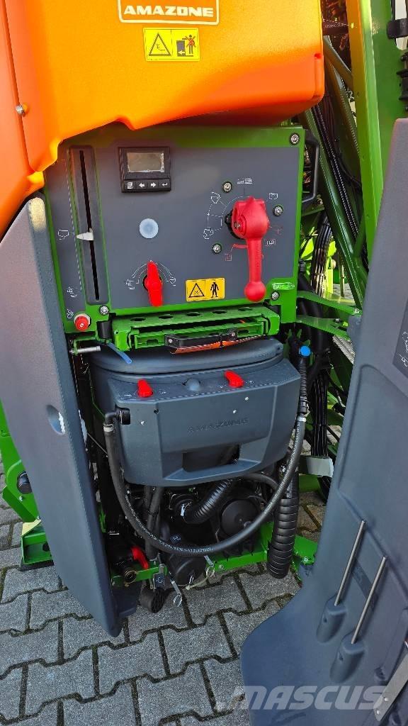 Amazone UF 1602 マウント型噴霧器