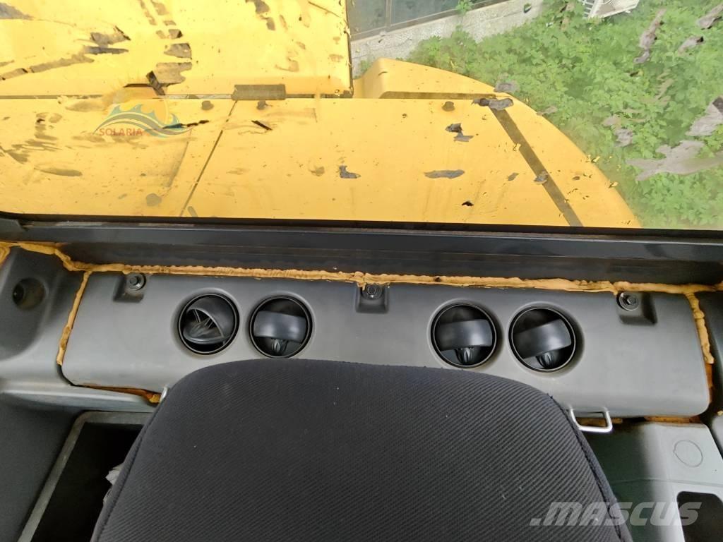 Komatsu PC 70-8 大型油圧ショベル12t以上（パワーショベル・ユンボ）