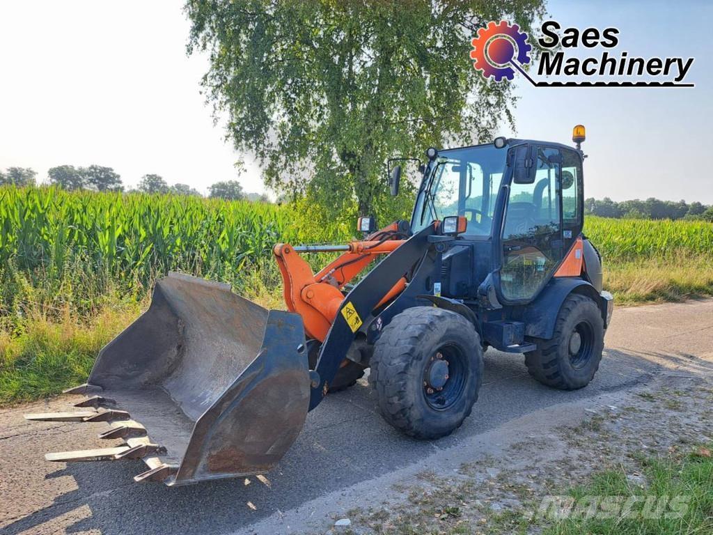 Komatsu WA70-7 ホイールローダー・タイヤショベル